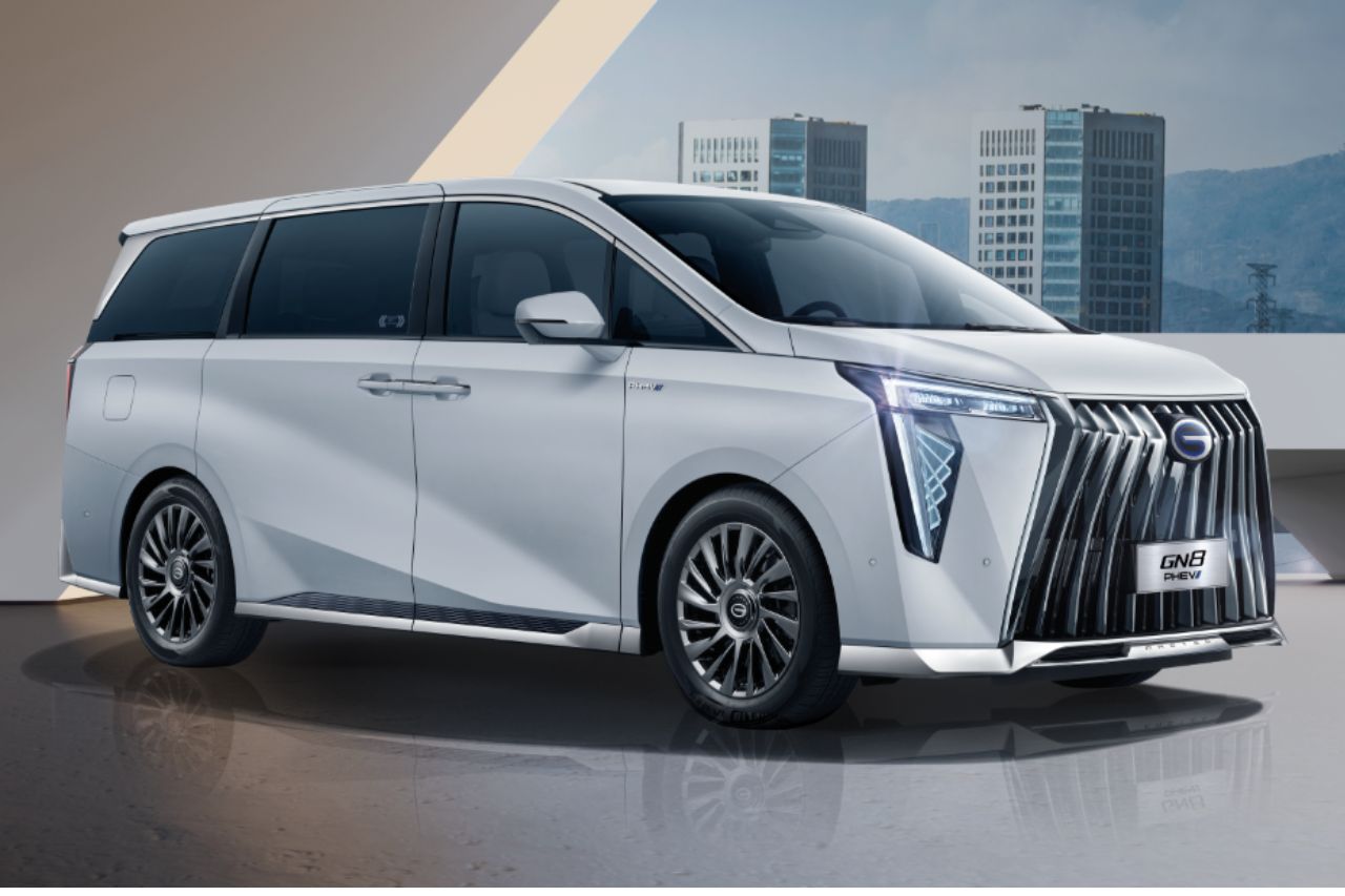 Llega a México la nueva GAC GN8 PHEV