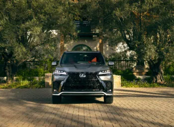 Lexus LX700h