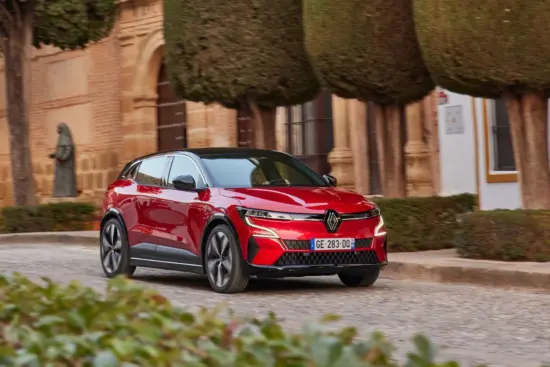 “French Connection”: Megane E-Tech