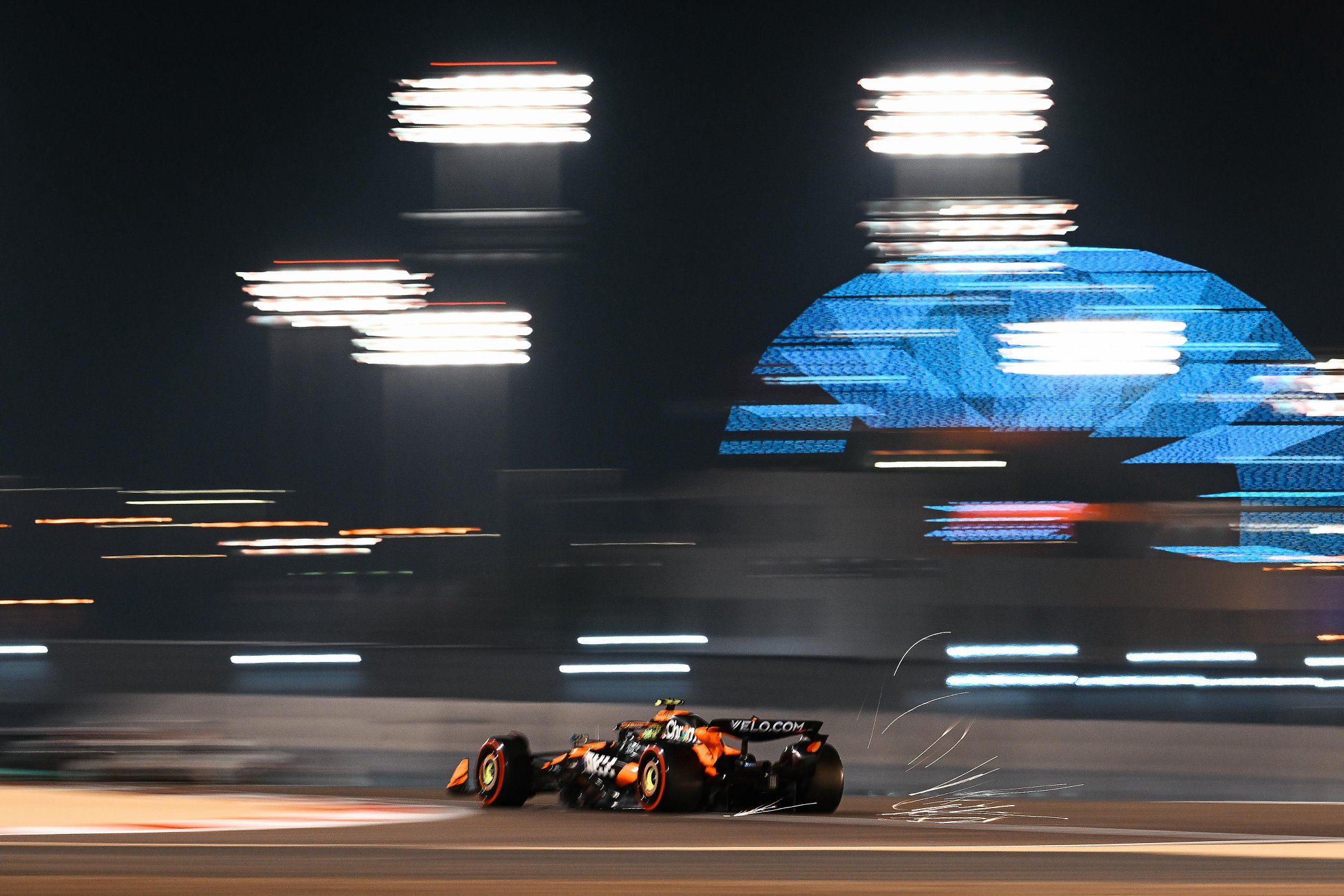 Oscar Piastri se queda con la pole position en Bahréin 