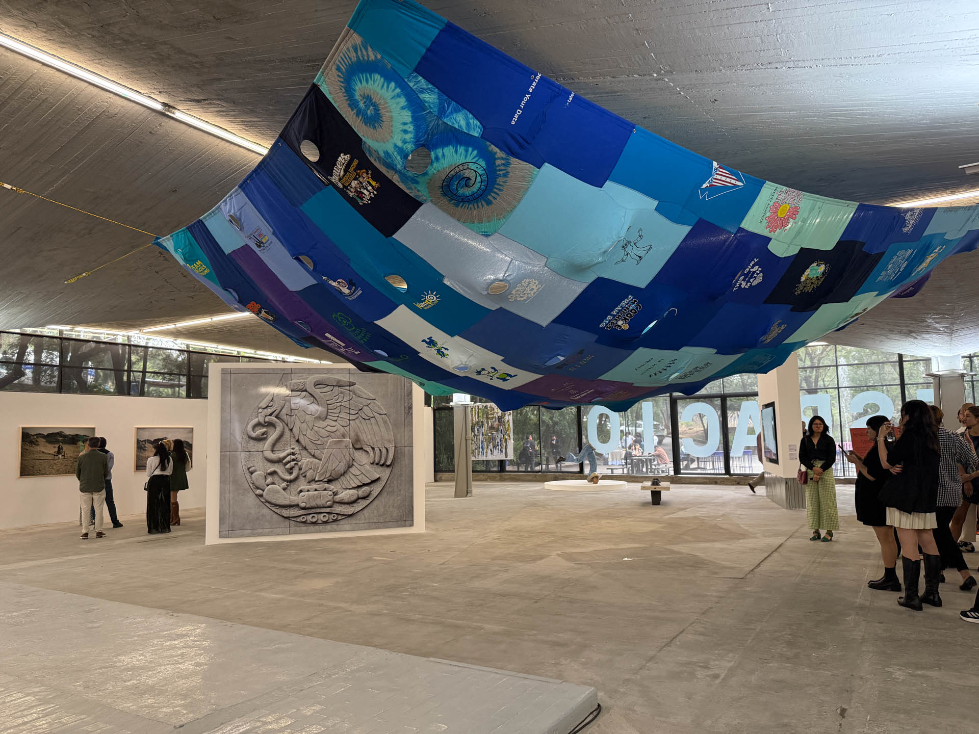 Una mirada al arte y la identidad Mercedes Benz trae BE LONGING a la CDMX