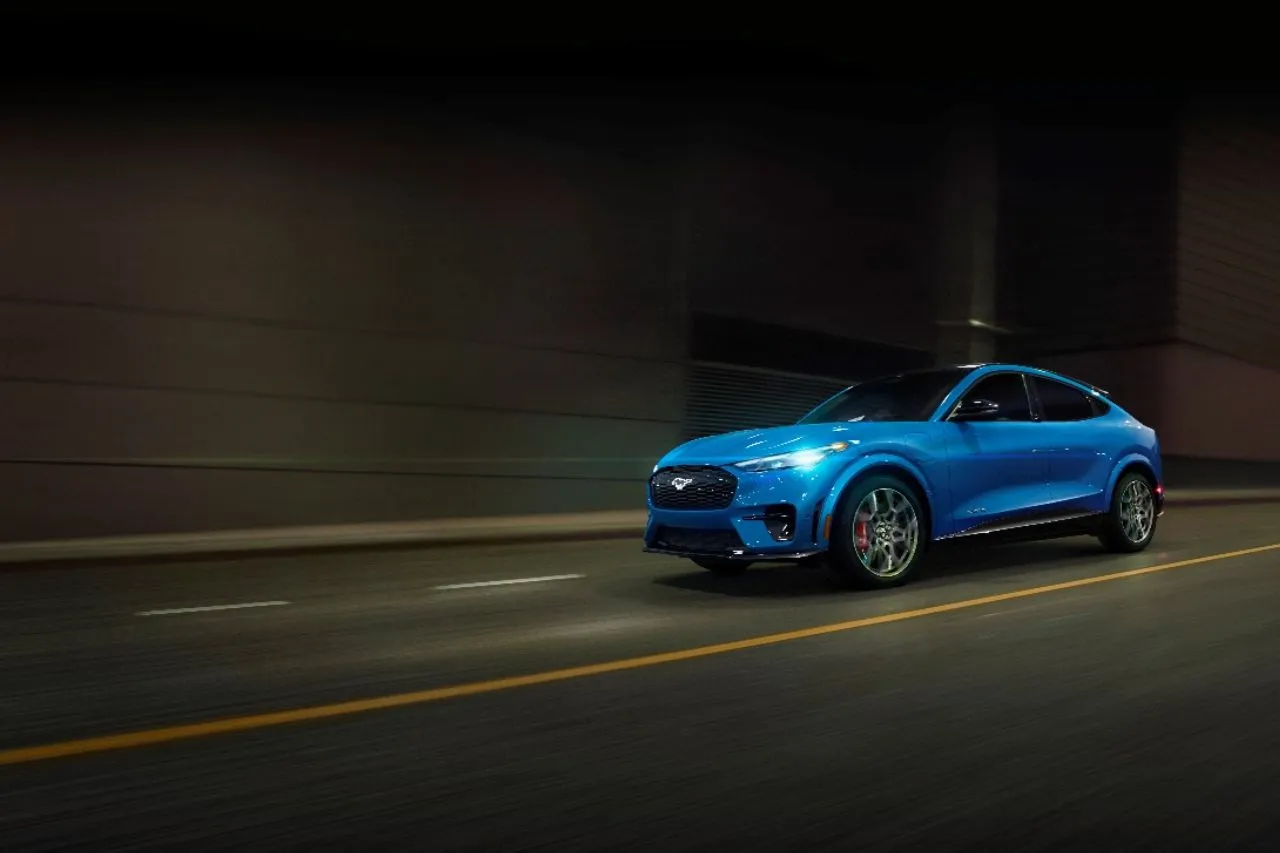 El nuevo Ford Mustang Mach-E 2025: la revolución eléctrica con alma salvaje y el respaldo de VEMO