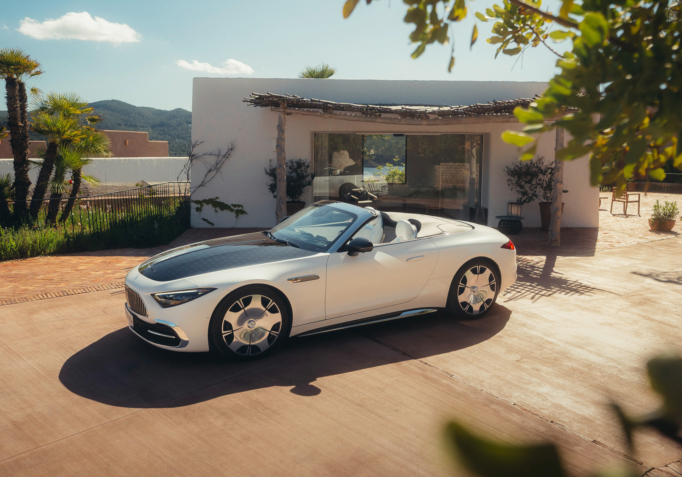 Mercedes Maybach SL 680 Monogram Series