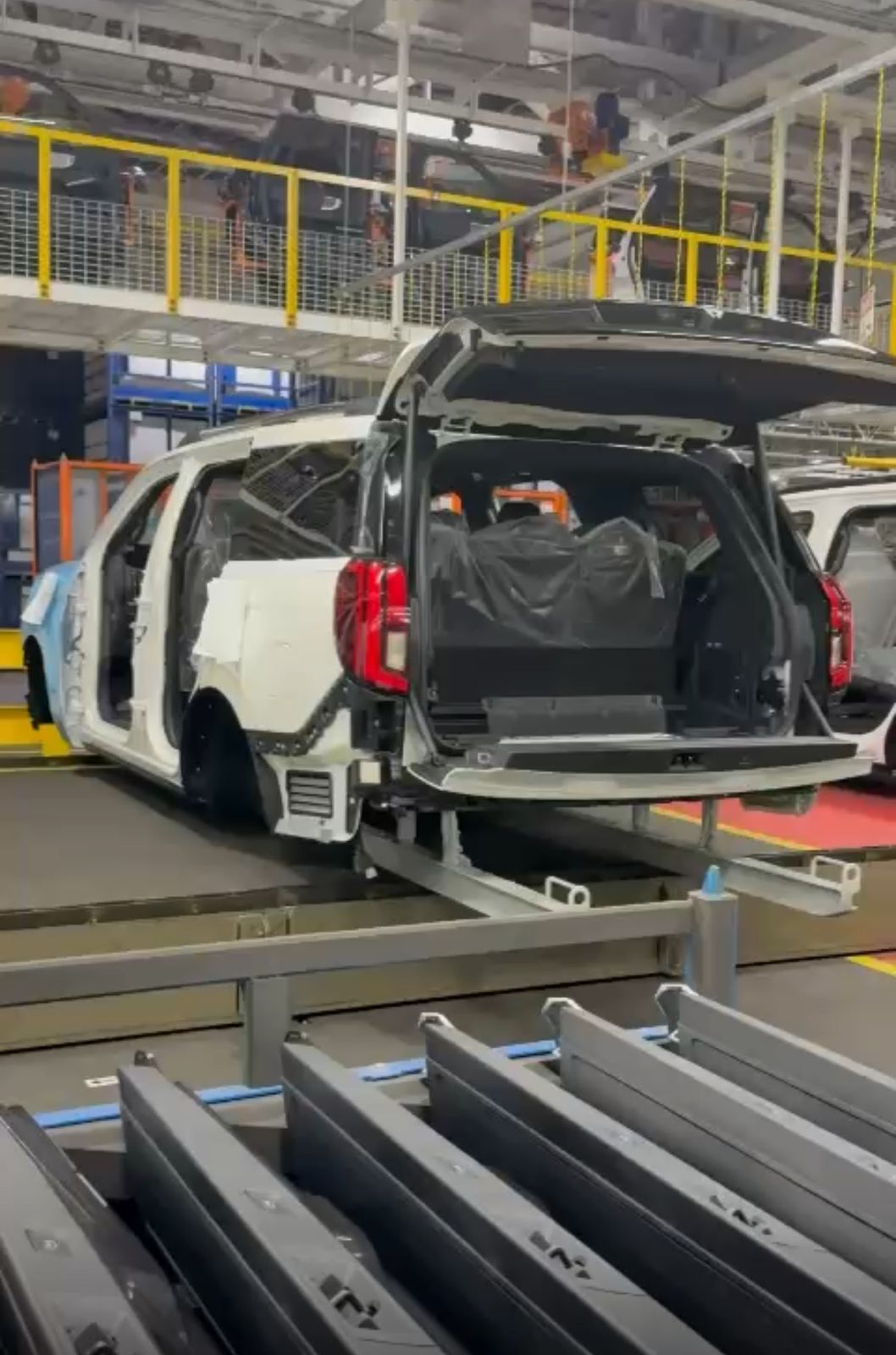 Qué encontré en la planta de Ford en Kentucky