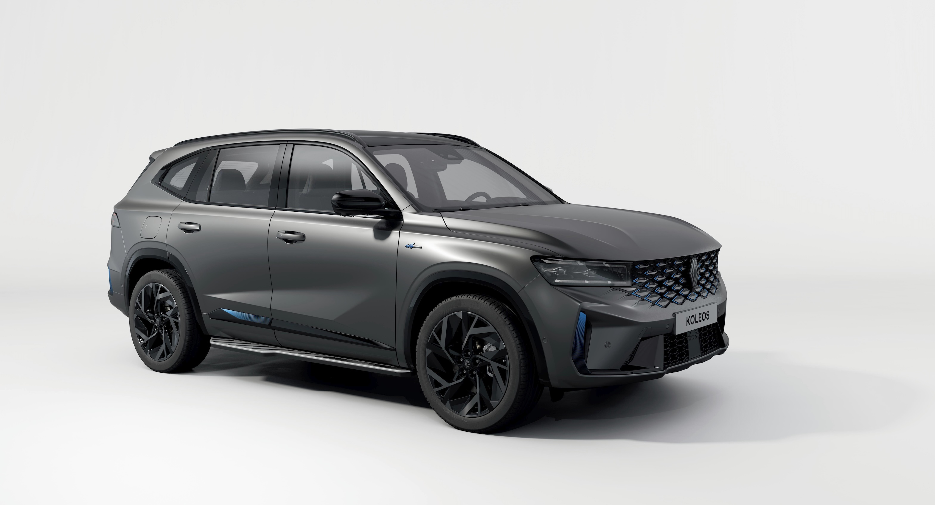 Renault cumple 25 años entra de lleno a híbridos y eléctricos