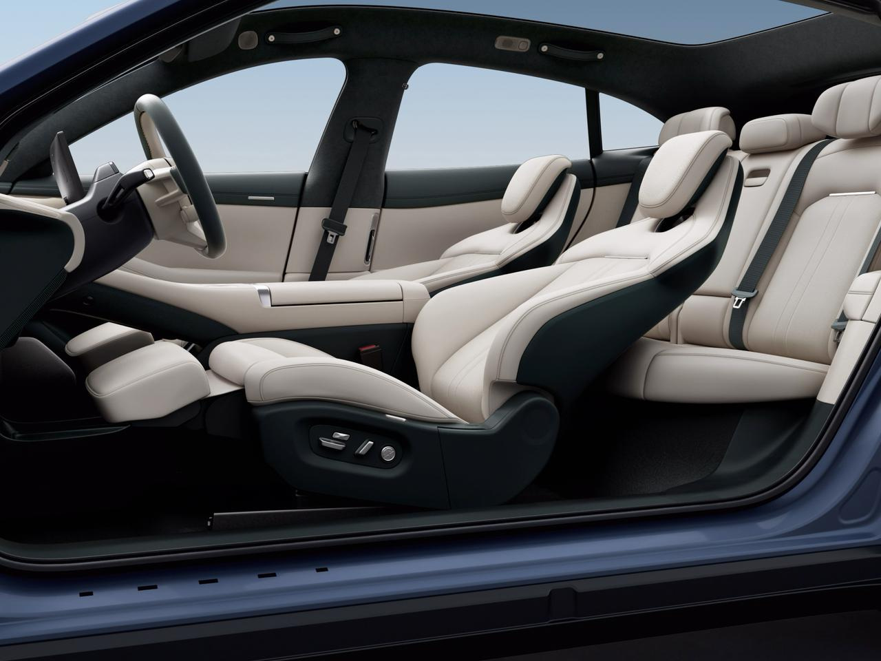 Asientos Zero Gravity en Xiaomi YU7