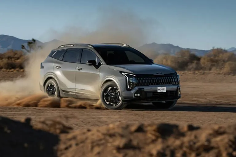 ¿Siempre quieres más?, ahora es híbrida: Kia Sportage