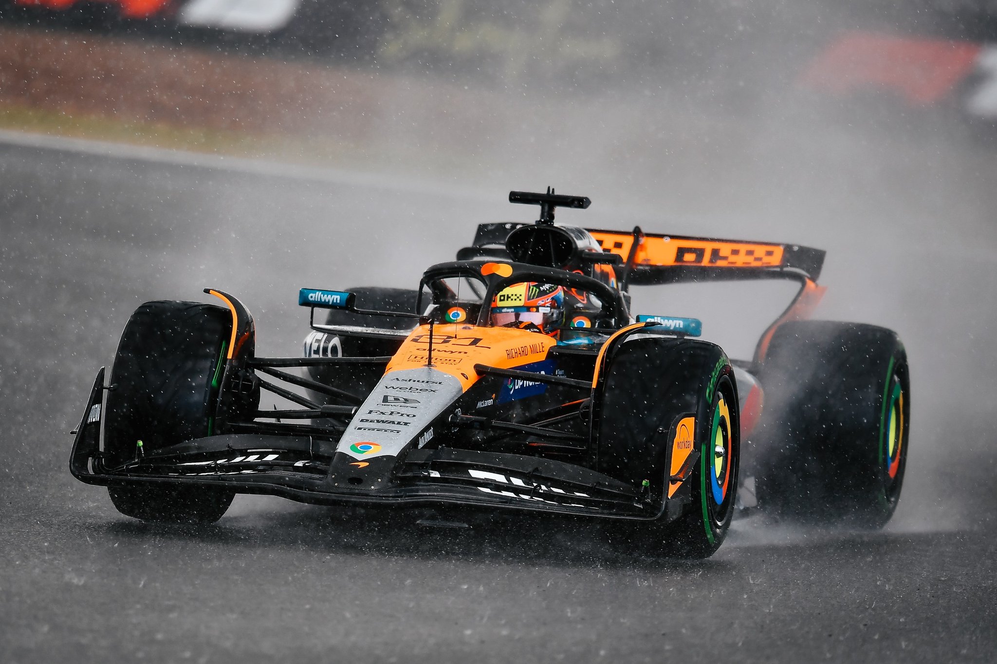 Lando Norris conquista un accidentado Gran Premio de Gran Bretaña 2025 Hülkenberg logra su primer podio en F1 | Memo Lira Lando Norris conquista un accidentado Gran Premio de Gran Bretaña 2025 Hülkenberg logra su primer podio en F1