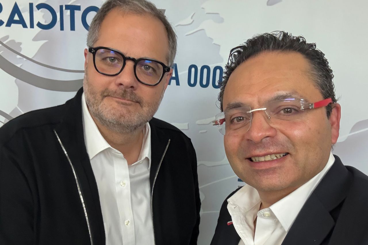 Renault Koleos, alcanza récord de ventas y festeja 25 años en México