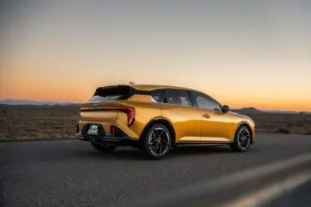 Kia ofrece edición limitada de su K4 Hatchback