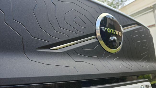 Volvo EX30 Cross Country 3 | Memo Lira