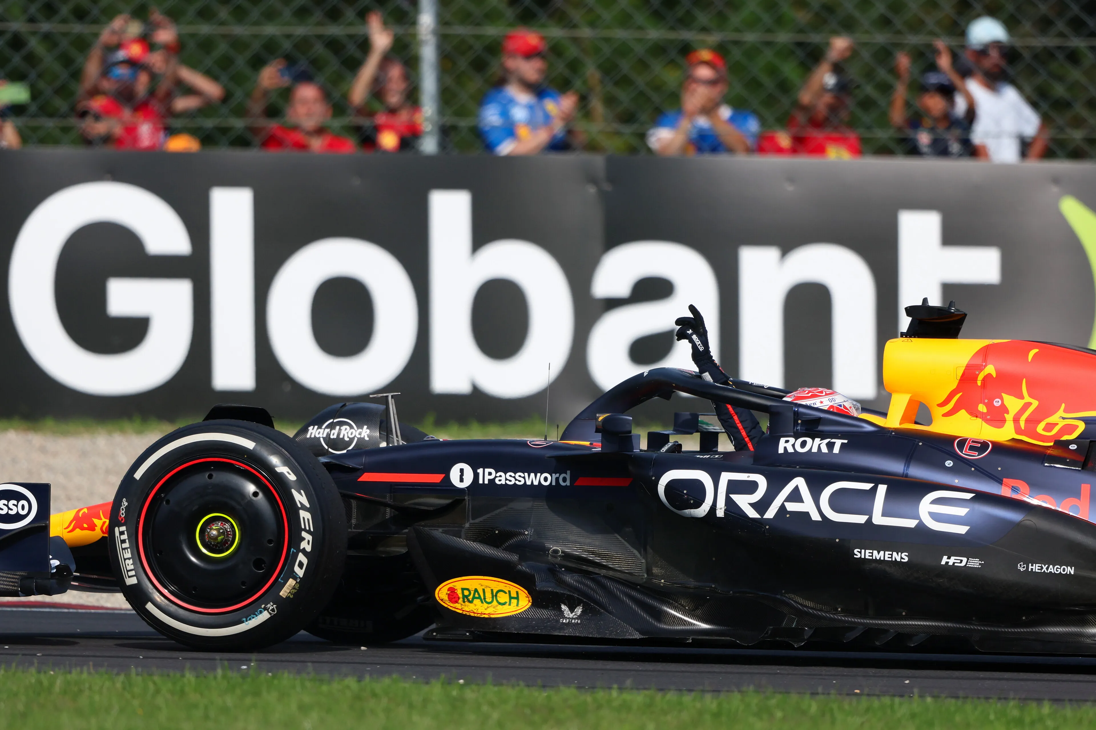 Verstappen reina en Monza y conquista el Gran Premio de Italia 2025