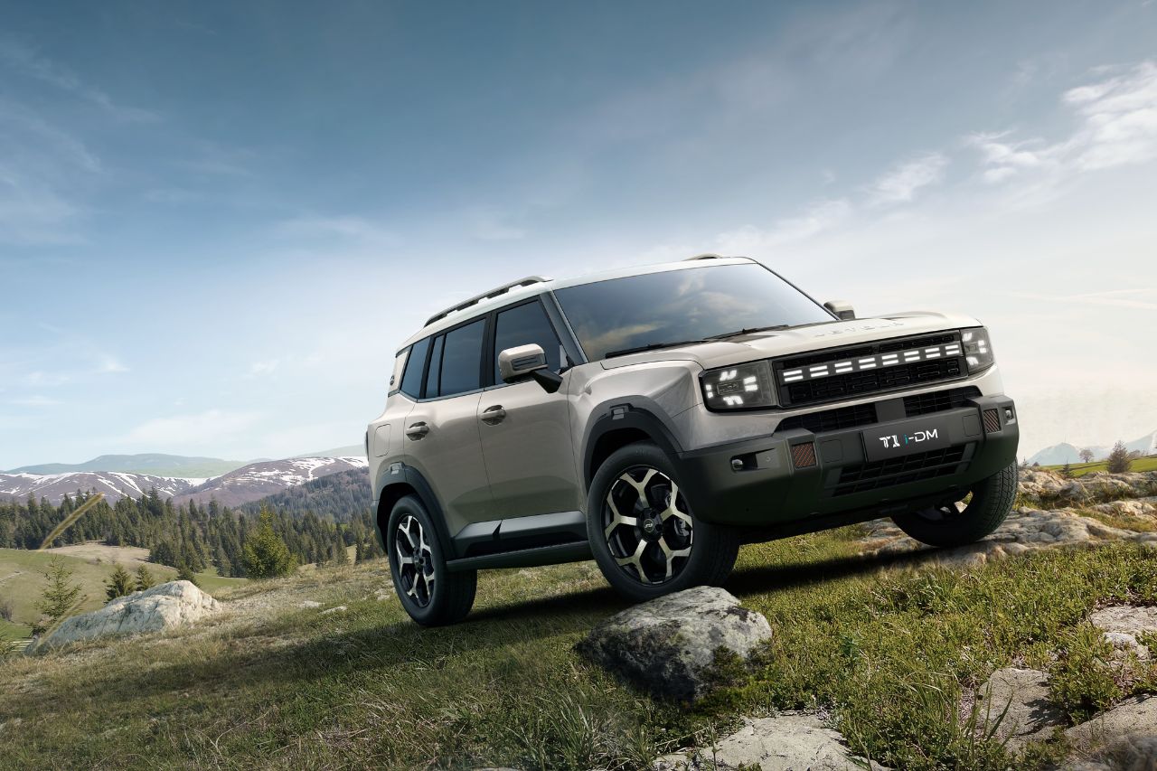 JETOUR T1 i-DM 2026: la nueva era híbrida enchufable llega a México