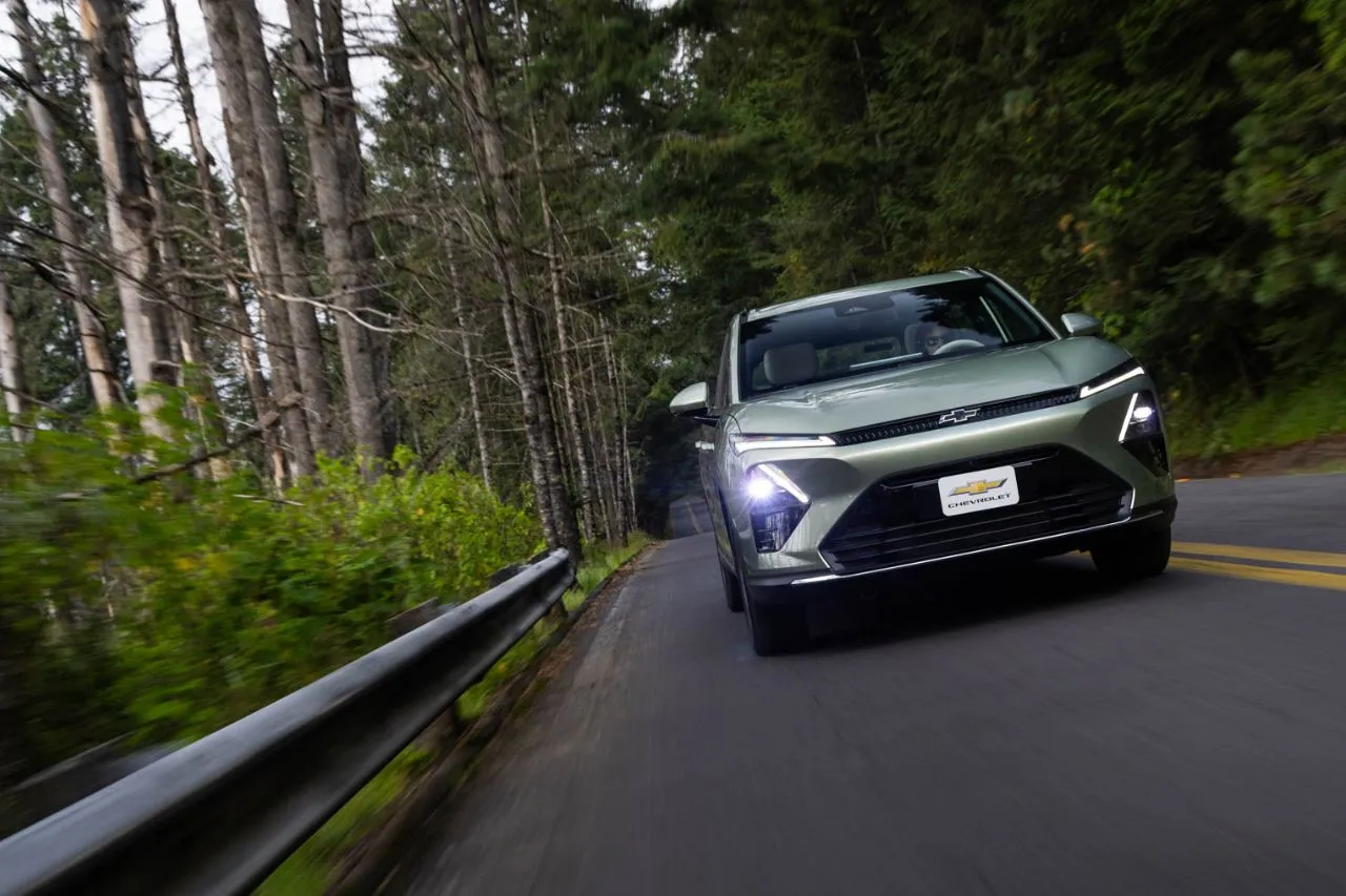 Chevrolet inicia su era híbrida enchufable con Captiva PHEV