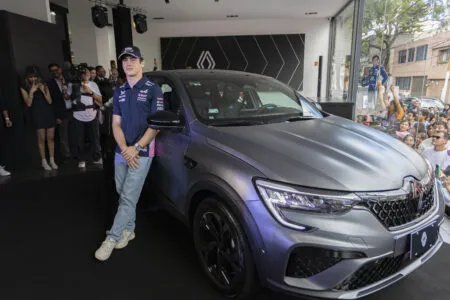 Arkana Hybrid E-Tech