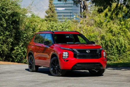 Nissan Rogue Plug-in Hybrid 2026