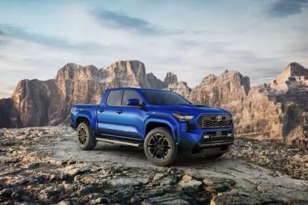Toyota Tacoma 2025, una pickup más robusta, tecnológica y lista para cualquier aventura.