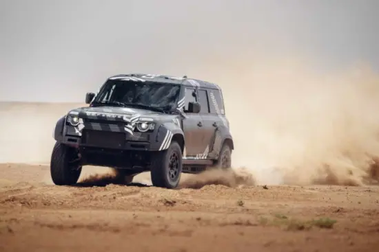 Defender Dakar D7X-R