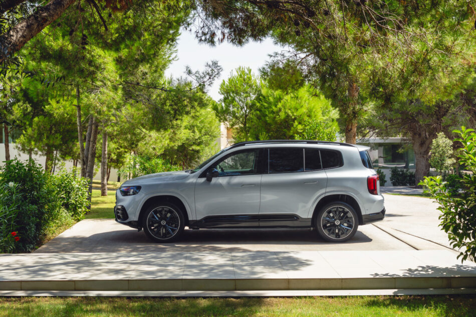 Mercedes Benz GLB eléctrico imagen lateral