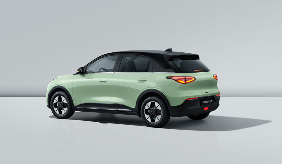 Vista trasera de Geely EX2 | Memo Lira Vista trasera de Geely EX2