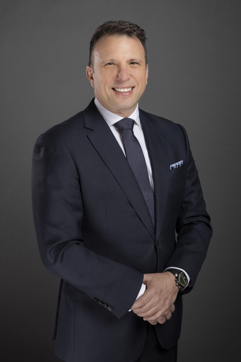 Reiner Braun BMW | Memo Lira Retrato corporativo de Reiner Braun a quien Maru escobedo sucederá