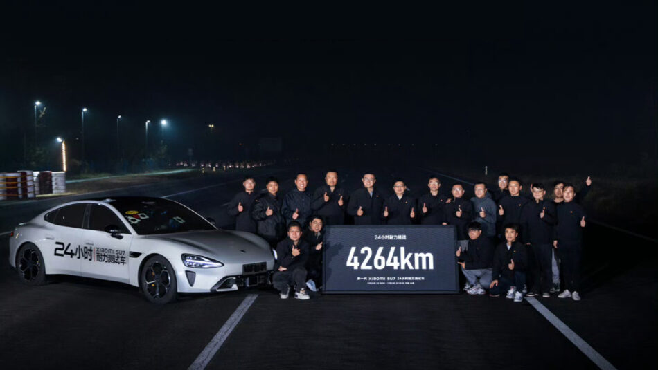 Xiaomi SU7 impone récord de resistencia | Memo Lira Xiaomi SU7 impone récord de resistencia