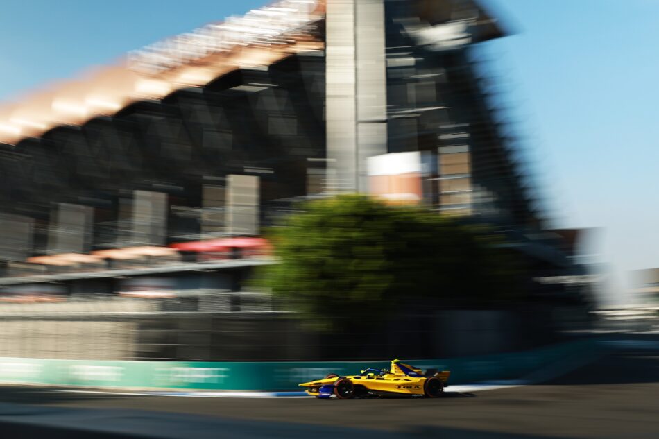Buemi hace historia en México iguala el récord de poles en la carrera 150 de la Fórmula E | Memo Lira Buemi hace historia en México iguala el récord de poles en la carrera 150 de la Fórmula E