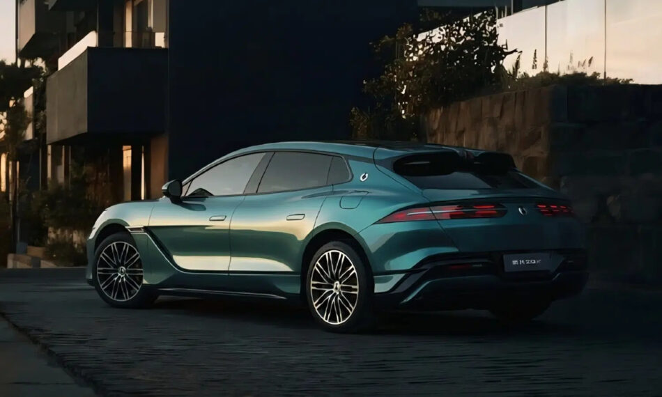 Station Wagon es el estilo de carrocería de Denza Z9 GT | Memo Lira Station Wagon es el estilo de carrocería de Denza Z9 GT