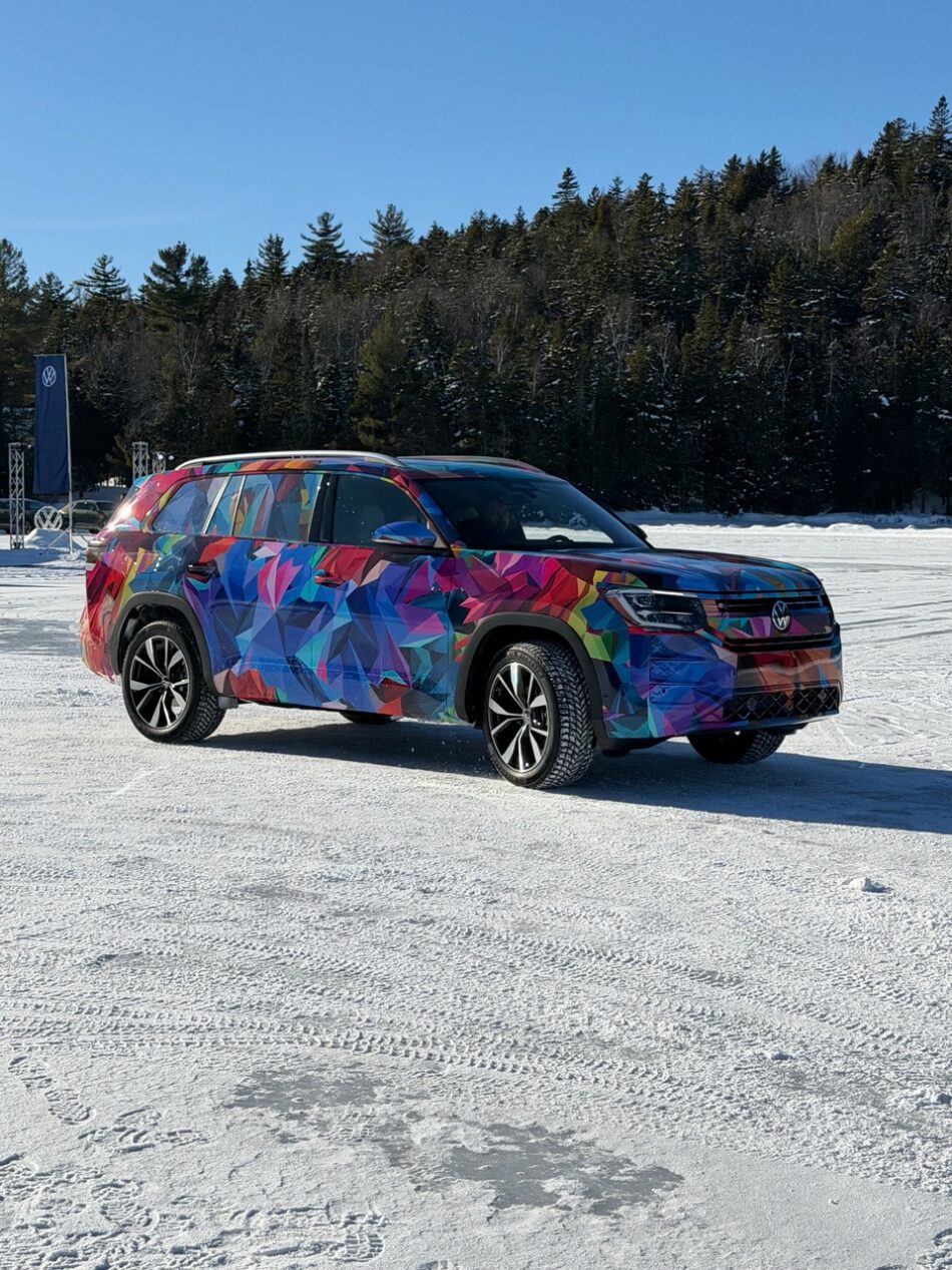 Modelo preproducción nueva VW Teramont | Memo Lira Prototipo camuflado de la nueva Volkswagen Teramont 2026 probado en Canadá sobre lago congelado