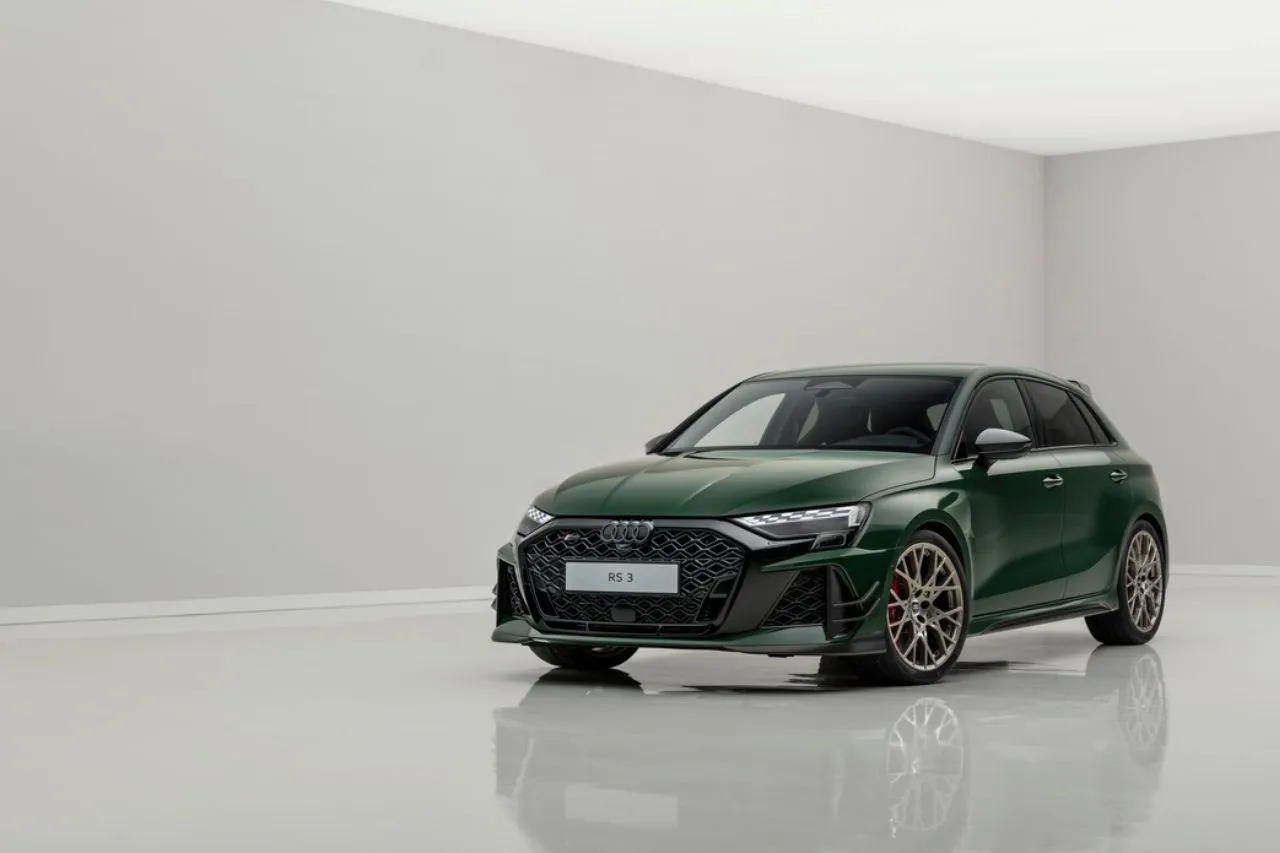 Audi RS3 Competition Limited en color verde Malaquita edición especial