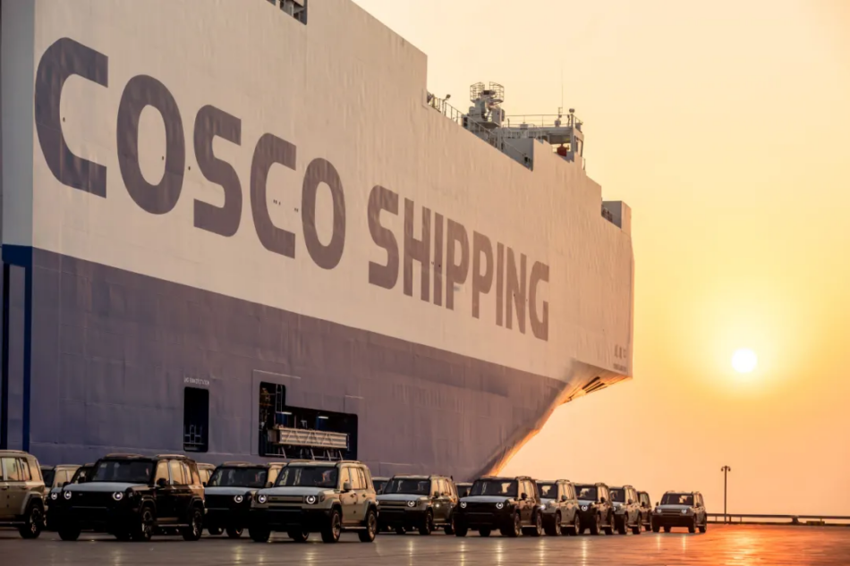 Cargamento de vehículos de Grupo Chery | Memo Lira Buque de carga mostrando cargamento de vehículos de <grupo Chery