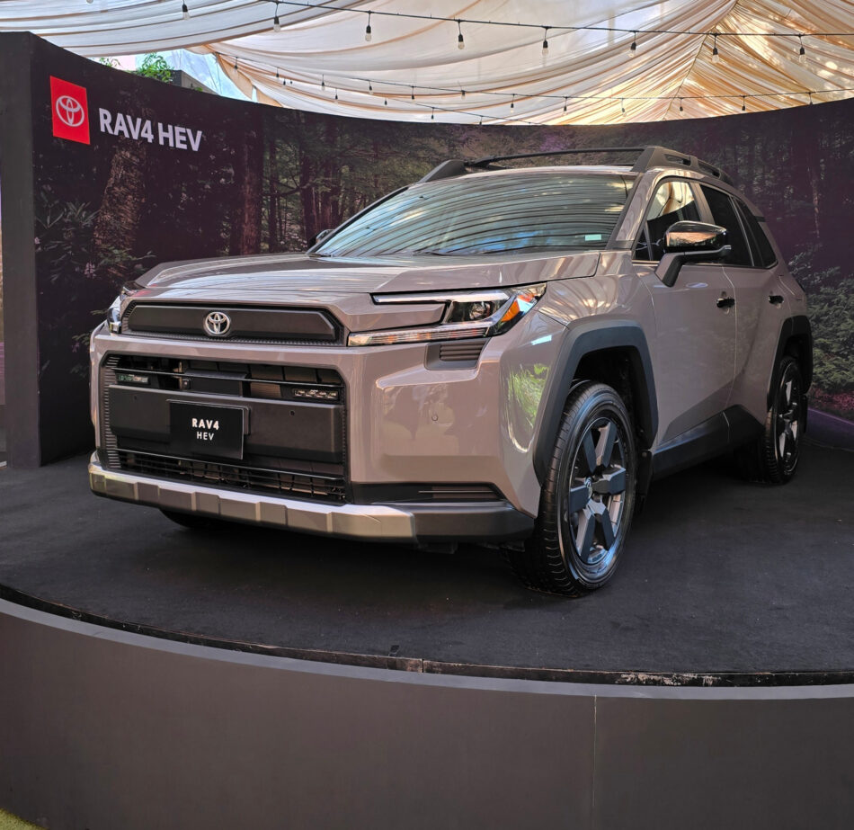Presentación de Toyota RAV4 2026 | Memo Lira Presentación de Toyota RAV4 2026