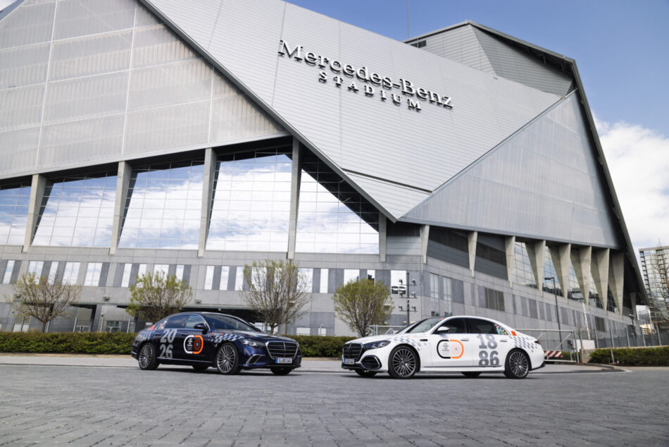 MercedesBenz Clase S durante el recorrido Memo Lira Mercedes Benz Clase S durante el recorrido