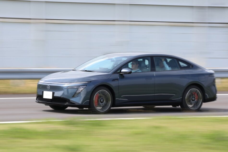 Nissan N7 Memo Lira Nissan N7