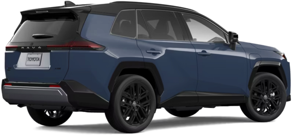 Toyota RAV 4 PHEV 091 Memo Lira SUV Toyota RAV4 azul visto desde la parte trasera izquierda mostrando las ruedas negras y la tira de luces traseras