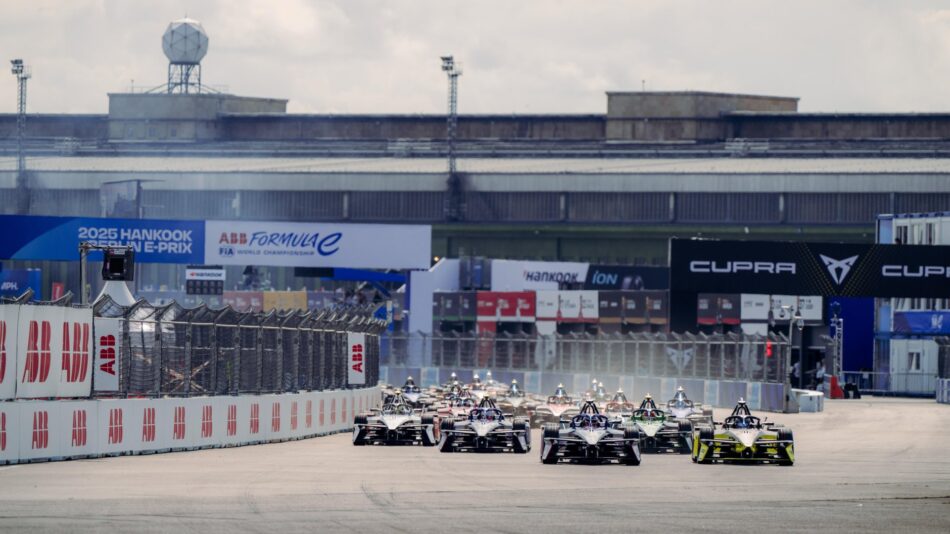 Porsche festeja 75 años de historia en el automovilismo durante el EPrix de Berlín 2026 Memo Lira Porsche festeja 75 años de historia en el automovilismo durante el E Prix de Berlín 2026