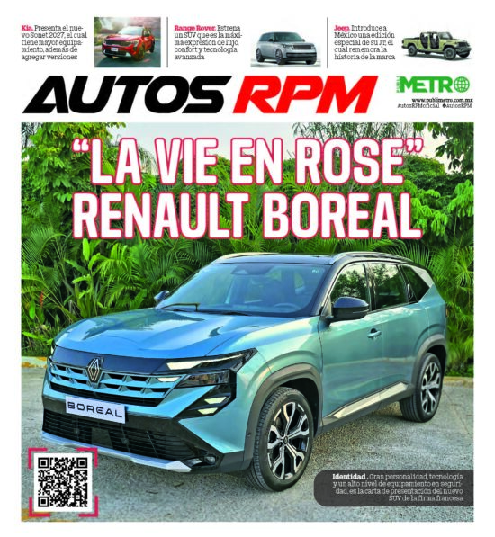 Blue Renault Boréal SUV in a lush green garden with a large pink-and-white headline reading 'LA VIE EN ROSE' on top.