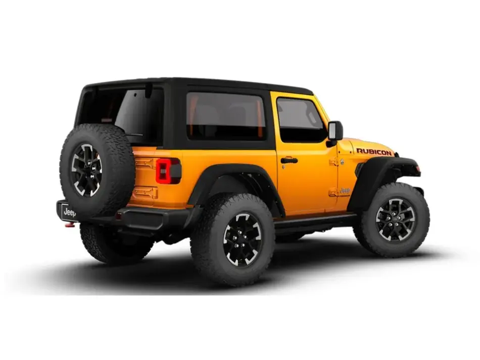 Jeep lanza el Wrangler Rubicon Joose 2026 en México con producción limitada Memo Lira SUV Jeep Wrangler Rubicon de color naranja vista de tres cuartos trasera con la rueda de repuesto montada en la parte trasera y neumáticos todoterreno sobre fondo blanco