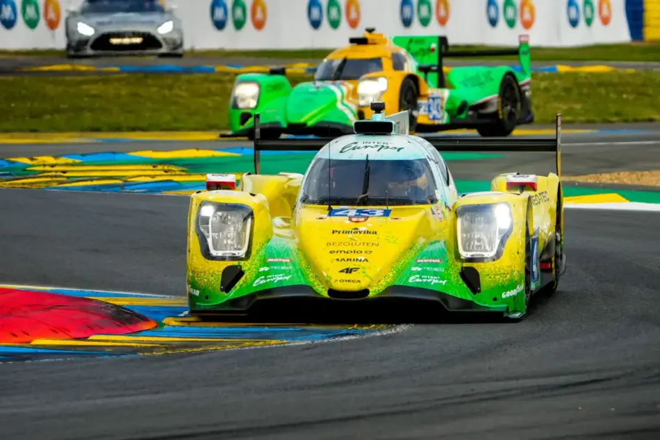 Toyota reina de nuevo en Le Mans victoria histórica tras una batalla épica hasta la meta Memo Lira Toyota reina de nuevo en Le Mans victoria histórica tras una batalla épica hasta la meta