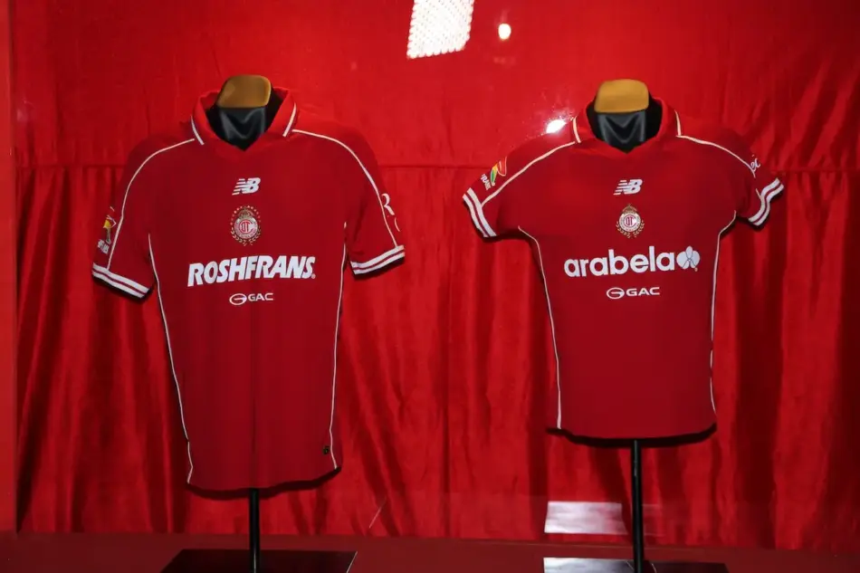GAC México acelera su estrategia de marca con el Deportivo Toluca FC Memo Lira Presentación oficial del uniforme del Deportivo Toluca con la incorporación de GAC México