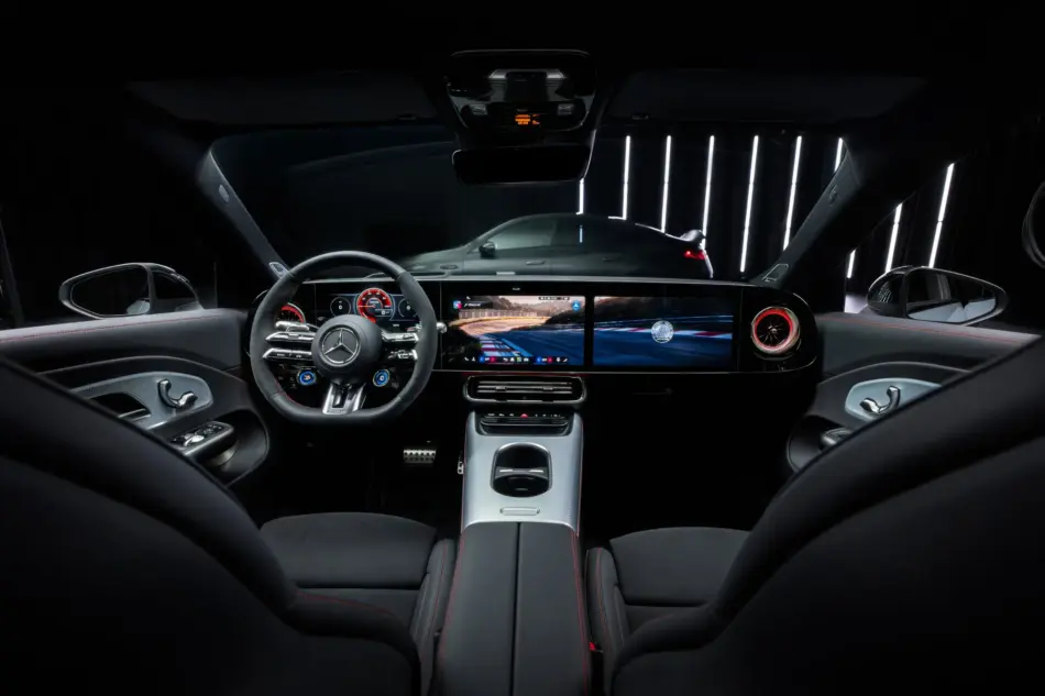 Interior de MercedesAMG CLA 45 Memo Lira Interior de Mercedes AMG CLA 45