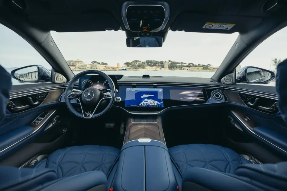 Interior de MercedesMaybach Clase S Memo Lira Interior de Mercedes Maybach Clase S