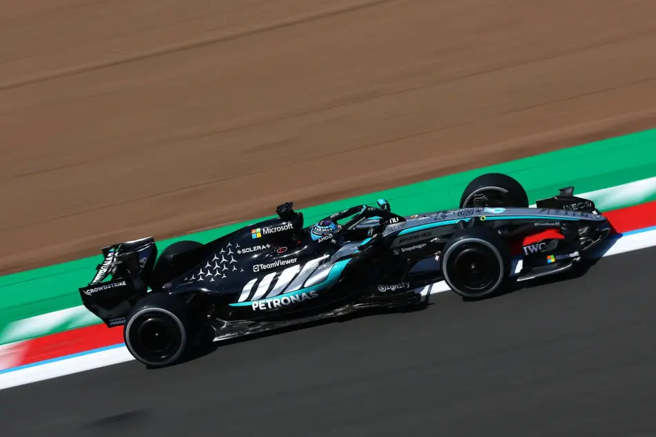 Antonelli vuela en Silverstone el joven de Mercedes conquista una nueva pole en Gran Bretaña Memo Lira Antonelli vuela en Silverstone el joven de Mercedes conquista una nueva pole en Gran Bretaña