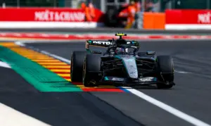 Kimi Antonelli se adueña de la pole position en Bélgica