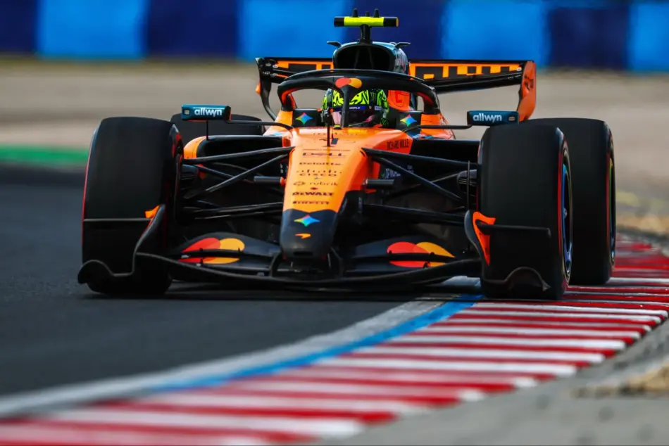 Norris volvió a la cima y le arrebata la pole a Hamilton en Hungría Memo Lira Norris volvió a la cima y le arrebata la pole a Hamilton en Hungría