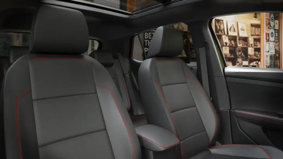Volkswagen Taigun se renueva en México y estrena versión GT Memo Lira Interior del Volkswagen Taigun mostrando asientos con detalles deportivos